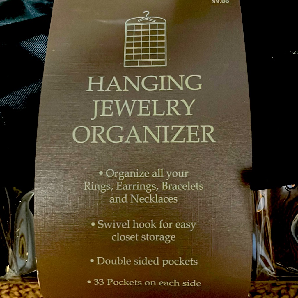 Hanging Jewelry Organizer 5$